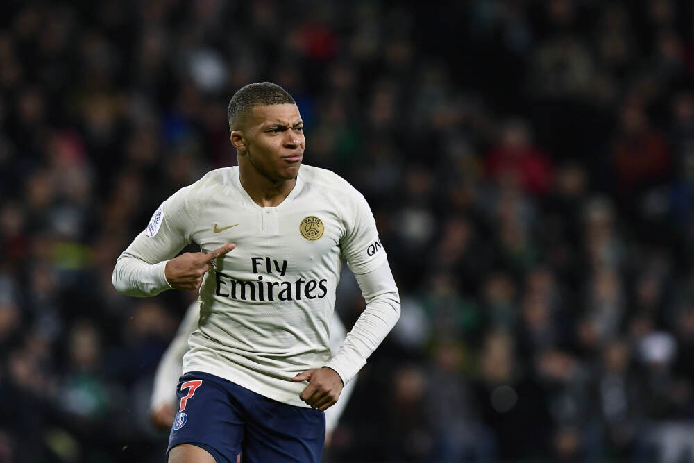 家有百万存款 离不开两人三智慧